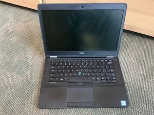 Dell Latitude E5470 14" i5-6440 HQ 2.6GHz 8GB RAM 256GB SSD Win 10 Pro - Picture 1 of 9