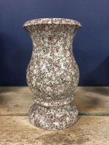 Pflaume Rose Granit Stein Denkmal Vase Friedhof Grabstein Denkmal Blume 9x5-C - Bild 1 von 2