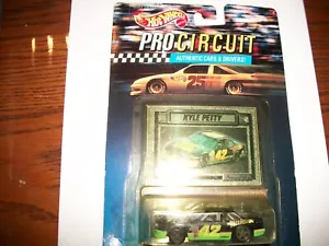 HOT WHEELS MATTEL,PRO CIRCUIT,KYLE PETTY #42 MELLO YELLOW,PREMIER EDITION W/CARD - Foto 1 di 6