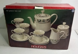 Home for the Holidays Holly Holiday Pattern 12 Piece Tea Set ~ NEW IN BOX - Picture 1 of 18