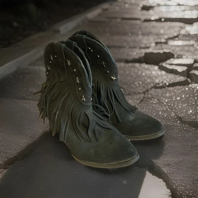 VERY VOLATILE VINTAGE LEATHER WOMENS BOOTS FRINGE BOOTIES BLACK PULL ON SIZE 6 - Image 1 of 4