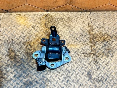 16-23 MAZDA CX-9 CX9 A/T AUTOMATIC TRANSMISSION SUPPORT MOUNT BRACKET OEM - Image 1 of 2