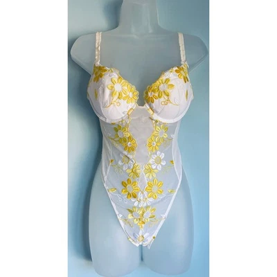 Body Vintage Victoria's Secret Amarillo y Blanco Push Up 36B Hada Romántica Foto 1 de 4
