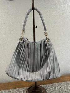 Mellow World Vegan Purse Light Grey 16” X 12” Single Handle Gold Accents Strap - Picture 1 of 9