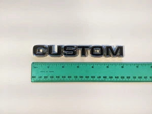 Vintage 1973 - 1979 Ford Truck Custom Metal Emblem D5UB-16B114-AA - Bild 1 von 7