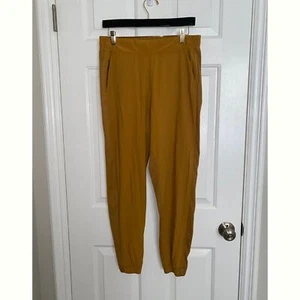 Athleta Textured Brooklyn Jogger Ankle Pant Mustard Yellow Size 10 - Picture 1 of 4