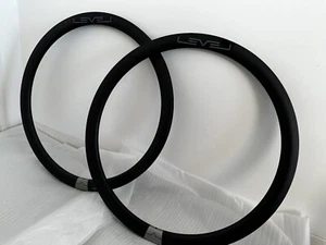 NEW! Level Carbon Aero Disc Brake Rims Tubeless Road RRP £600 Prime. Enve Zipp - Picture 1 of 6