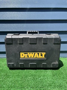 DeWalt DC4CPKA 3 Tools, Flashlight, 3 Batteries, Battery Charger & Case - Picture 1 of 16