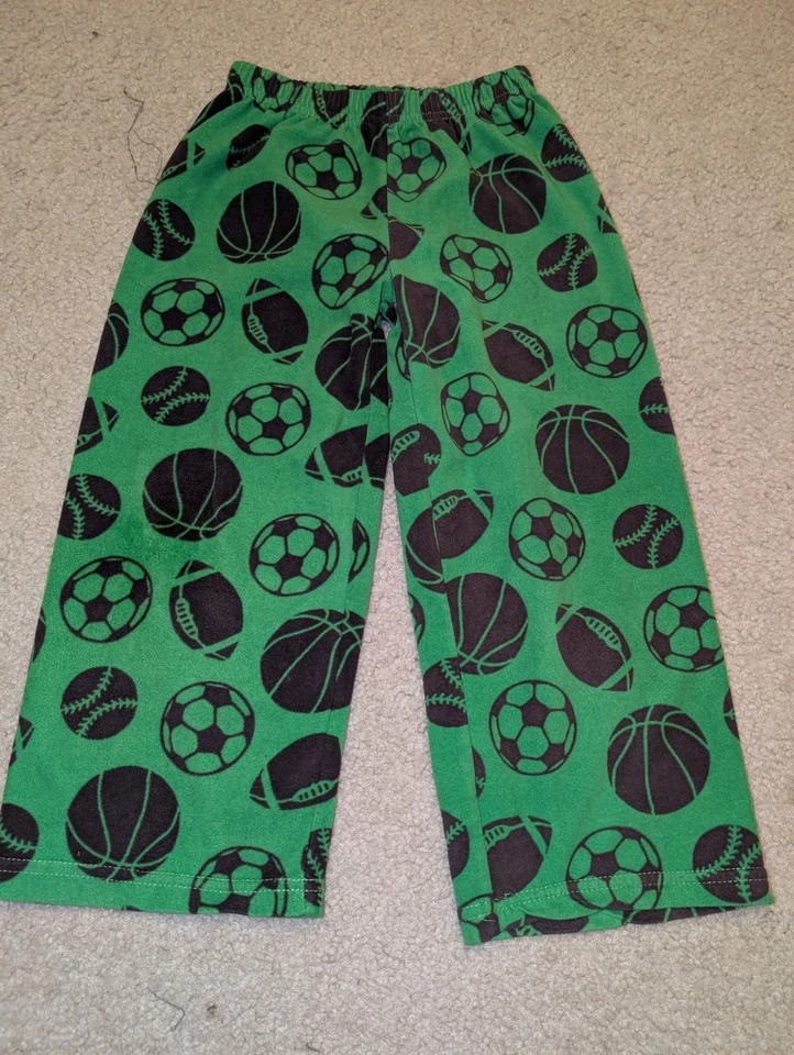 Boys Carter's Pajama Pants Size 5 Green Sports/Ball Theme - Image 1 of 4
