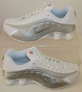 New Nike Shoes Shox R4 GS White Silver Womens US Size 6.5Y UK 6 EU 39 CW2626 101 - Picture 1 of 8