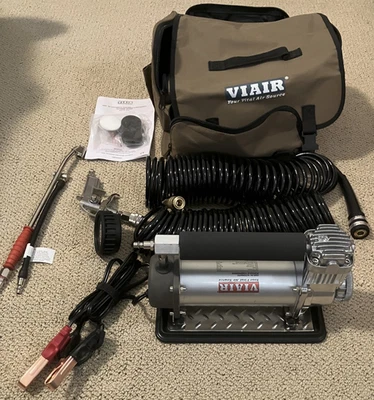 VIAIR 150PSI 1.80CFM 450P RV Automatic Portable Extreme Series Air Compressor - Image 1 of 4