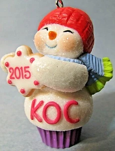 Hallmark Ornament 2015 CUPCAKE CUTIE KOC event - Picture 1 of 12