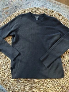 Halogen 100% Cashmere Sweater Women’s M Black Crew Neck Split Hem - Picture 1 of 6