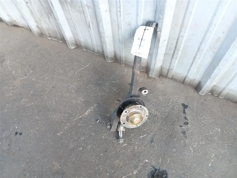 Bentley Arnage Husillo Delantero Izquierdo Suspensión Nudillo Lado del Conductor Rodilla Foto 1 de 4