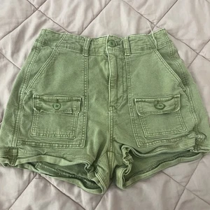 Pantaloncini American Eagle bambina taglia 0 zero verde vita alta anni 90 fidanzato - Foto 1 di 7