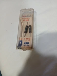 2 stackpole 1 watt carbon resistors - Picture 1 of 1