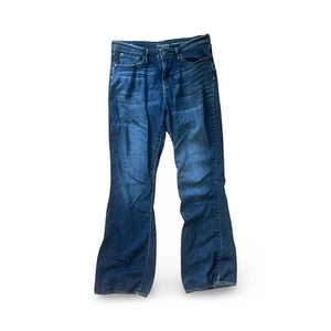 Levi's Signature Women's Jeans Size 12 Long Boot Cut Relaxed Denim Jeans - Picture 1 of 9