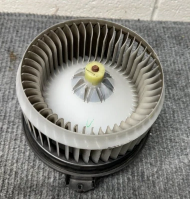 Motor soplador Infiniti M35H M37 M59 Q70 2011-2019 27220-1Ma0A 2012 2013 2014 2015 Foto 1 de 4