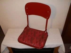 Vtg Folding Padded Metal Bleacher Boat Canoe Camping Portable Seat - Picture 1 of 10