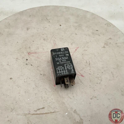 1974-1989 Porsche 911 Seat Belt Warning Relay 91161810200 - Image 1 of 3