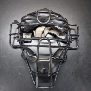MacGregor Umpire Catcher Mask Black Padded Extended Cage Black Wire - Picture 1 of 2