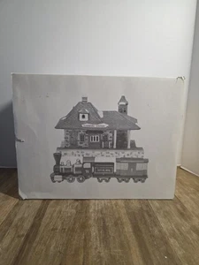 Neu andere D56 Dickens Village Chadbury Bahnhof & Zug - Bild 1 von 2