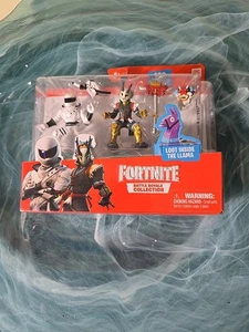 Fortnite Battle Royale Collection action figure OVERTAKER & TARO bottino all'interno - Foto 1 di 8