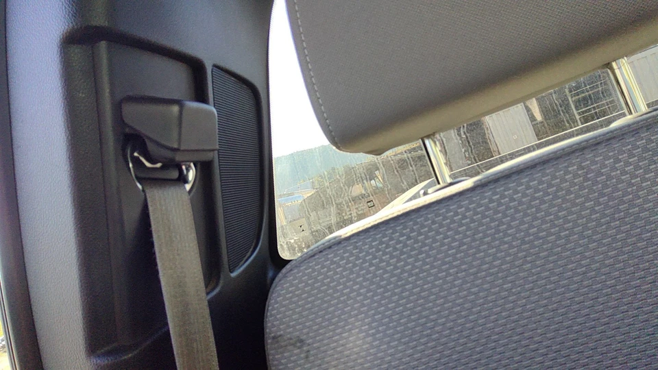 16 CHEVY SILVERADO 1500 Front Seat Belt - Image 1 of 1