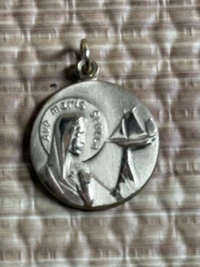 Colgante Religioso Ave Maris Stella Oro 12K GT Pequeño  - Imagen 1 de 8