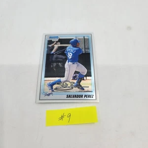2010 Bowman Chrome BCP124 Salvador Perez 1st Prospect Base Rookie Card RC - Picture 1 of 2