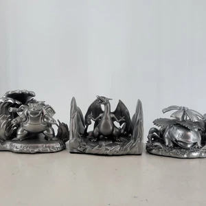 Pokémon #F21 Charizard, Blastoise, Venusaur Kanto Final Evolution Bookends Set - Picture 1 of 10