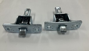 1967-1972 1973-1976 CHEVROLET GMC TRUCK C10 C20 FLEETSIDE TAILGATE LATCHES PAIR