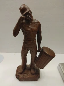 Rare And Vintage Hand Carved Statue From Red Mill The Sanitation Worker - Picture 1 of 8