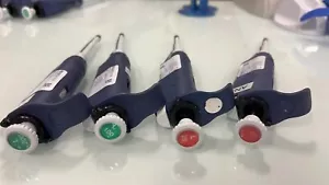 Juego de 4 pipetas individuales Rainin Pipet-Lite LTS | L200, L100, L20, L10 uL - Imagen 1 de 2