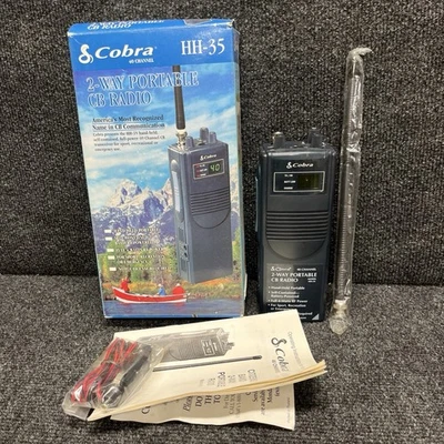 Radio CB de 40 canales portátil de mano de 2 vías Cobra HH35 PROBADA Foto 1 de 4