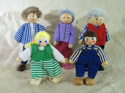 Lote de 5 figuras familiares personas posables de madera para casa de muñecas KidKraft Foto 1 de 4