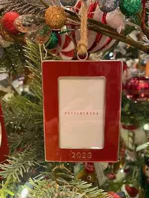 NUEVO Marco de fotos rojo adorno esmaltado árbol de Navidad Pottery Barn 2023 nuevo con etiquetas Foto 1 de 2