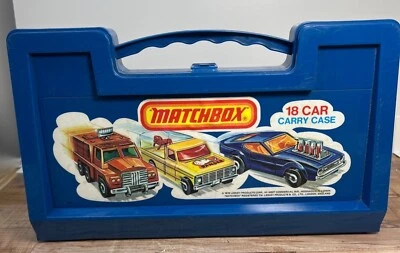 Vintage 1976 Matchbox 18 Car Carry Case Blue Plastic Storage Container With Comp - Image 1 of 4