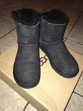 Uggs Australia Wildleder Schwarz 40 mit Schleife