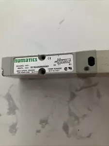 Numatics 051BA400M000061 Solenoid Directional Control Valve - Picture 1 of 3