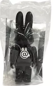 Medicom Bearbrick Series 30 - Black R@bbrick ( Super Rare) - Picture 1 of 1