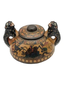 Vintage  Cusco Peru Handpainted  Warrior Art Pottery Pot with Lid Animal Handles - Picture 1 of 9