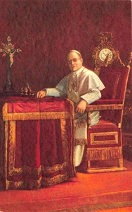 Vatican Italy Seated Pope Pius XI White Robed Clock Postcard - Picture 1 of 2