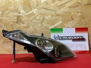 FANALE ANTERIORE DESTRO COMPLETO PER KYMCO DOWNTOWN 125-250-300 COD:00133114 - Foto 1 di 3