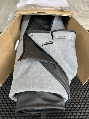 NIB Jeep Wrangler Unlimited Pavement Ends Bestop 5120435 - Black. 2010 - 2018 - Image 1 of 4