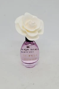 Kate Spade 'IN FULL BLOOM' EDP MINI Splash TRVL SZ~0.25 oz~DISC...NEW - Picture 1 of 3