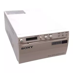 Sony UP-D898MD UPP-110 Series Digital Graphic Printer, Black/White, 100-240VAC - Picture 1 of 8