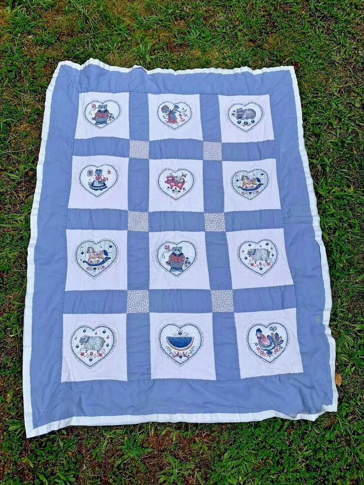 Vintage Primitive COUNTRY QUILT Amish Heart Pig Sheep Cat one of a KIND ❤️sj8j - Image 1 of 4