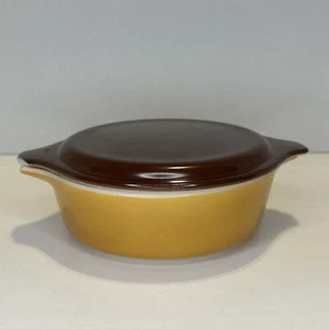 Vintage Pyrex Autumn Tan 471 Cinderella Casseroles with Brown Lid 20-C8 - Picture 1 of 22