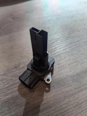Sensor medidor de flujo de aire másico Subaru Impreza WRX STI 2008-2014 22680AA380 OEM 08-14 Foto 1 de 3